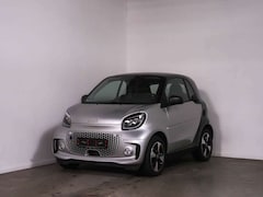 Bild des Angebotes smart forTwo EQ  EXCLUSIVE/AMBIENTE/LED/PANO/WINTER-PAKET