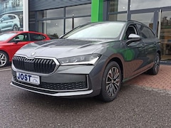 Bild des Angebotes Skoda Superb 1.5 eTSI DSG Selection MatrixLED Navi Kamera ACC K