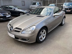 Bild des Angebotes Mercedes-Benz SLK 200 K Roadster Bi-Xenon/AirSc/Leder/2Hd