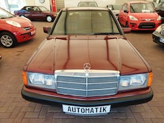 Bild des Angebotes Mercedes-Benz 190 E Rosso Avantgarde Automatik Schiebedach