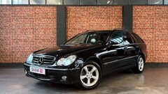 Bild des Angebotes Mercedes-Benz C 320 4MATIC T AVANTGARDE LEDER*XENON*H&K*PDC