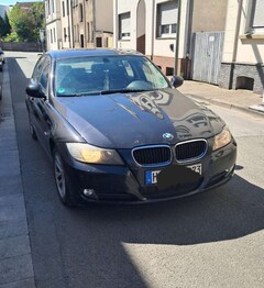 Bild des Angebotes BMW 320 320d DPF Touring