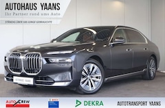 Bild des Angebotes BMW 740 d xD Design THEATRE+GLOW+B&W+LUFT+SOFT+PANO