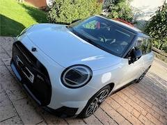 Bild des Angebotes MINI Cooper SE John Cooper Works HUD PANO 1Hd 18“ RFK Keyless
