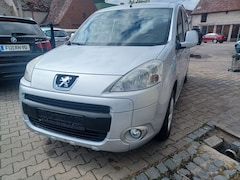 Bild des Angebotes Peugeot Partner Tepee 120 VTi Tendance 2HD,Tüv 2/26 Scheckh.