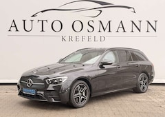 Bild des Angebotes Mercedes-Benz E 300 de 4Matic T 9G-TRONIC AMG Line  Distronic+