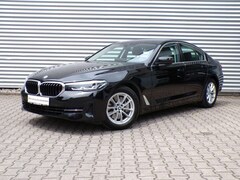 Bild des Angebotes BMW 540 i Lim. LivePro DriveAssist 360° 4xSH