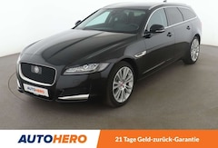 Bild des Angebotes Jaguar XF 25t Portfolio Aut.*NAVI*BI-XENON*ACC*360°*MERIDIAN