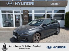 Bild des Angebotes Hyundai i30 Intro Edition Navi SHZ Temp LenkradHZG Notbremsass