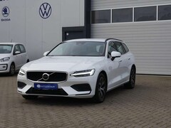 Bild des Angebotes Volvo V60 B4 Diesel 197PS Core LEDER STANDHEIZUNG