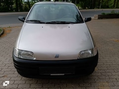 Fiat Punto 1.2 Club Benzin 60PS 115.200km gepflegt mit neuem TÜV