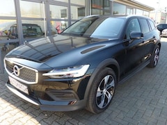 Bild des Angebotes Volvo V60 Cross Country Pro B4 AWD Aut.EU6d*LEDER*NAVI*CAM*PDC*