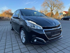 Bild des Angebotes Peugeot 208 Signature 1.HAND