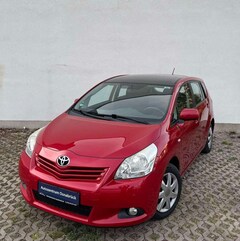 Bild des Angebotes Toyota Verso Edition 1.8 Navi Kamera AHK 7 Sitze Pano