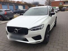 Bild des Angebotes Volvo XC60 T8 R-Design AWD Stdhtzg. HUD 360° Cam AHK