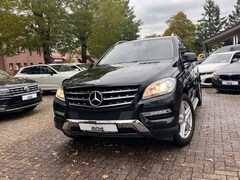 Bild des Angebotes Mercedes-Benz ML 350 CDI BlueTec*4-MATIC*LEDER*SHZ*SCHIEBEDACH