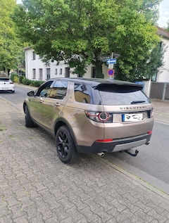 Bild des Angebotes Land Rover Discovery Sport TD4 Aut. HSE