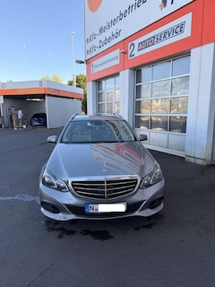 Bild des Angebotes Mercedes-Benz E 250 T BlueTEC 4Matic 7G-TRONIC Avantgarde