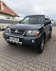 Mitsubishi Pajero 3.2 DI-D Automatik Dakar