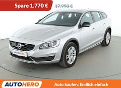 Bild des Angebotes Volvo V60 Cross Country 2.4 D4 Plus AWD Aut.*NAVI*BI-XENON*ACC*PDC*SHZ*