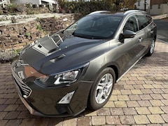 Bild des Angebotes Ford Focus Focus Turnier 1.5 EcoBoost  Aut. COOL & Connect