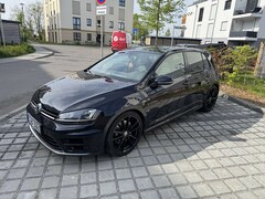 Bild des Angebotes VW Golf R R BMT 4Motion