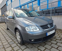 Bild des Angebotes VW Touran 1.9Highline/GARANTIE/7SITZE/TÜV01.27/AHK