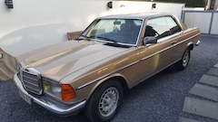 Bild des Angebotes Mercedes-Benz Baureihe 123 230 CE