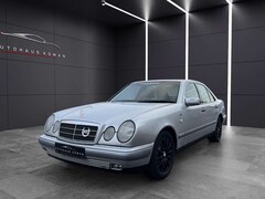 Bild des Angebotes Mercedes-Benz E 280 Elegance/Automatik/Klima/LIEBHABERFAHRZEUG