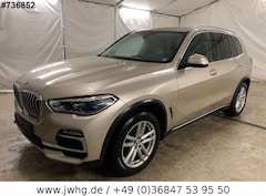 Bild des Angebotes BMW X5 xDr 40 i xLine Laser 19" 360K DisplayK HeadUp
