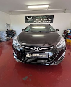 Bild des Angebotes Hyundai i40 Style NAVI KAMERA LED PDC 2Liter mit 131KW