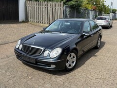 Bild des Angebotes Mercedes-Benz E 240 E 240 4Matic Avantgarde LEDER XENON