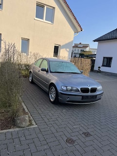 Bild des Angebotes BMW 320 320i Aut.