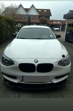 Bild des Angebotes BMW 116 F20 116d 2.0 Motor/Getriebe einwandfrei!