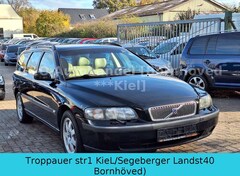 Bild des Angebotes Volvo V70 Kombi 2.4 D*Tüv 06/2025*Klima*Ahk*