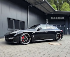 Bild des Angebotes Porsche Panamera Turbo PDK