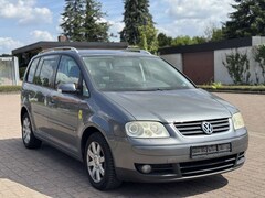 Bild des Angebotes VW Touran 1.6 FSI Automatik Highline