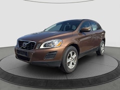 Bild des Angebotes Volvo XC60 2.4 AWD Kinetic TÜV2028*Zahnriemen2023