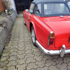 Bild des Angebotes Triumph TR4