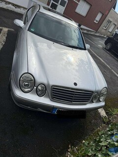 Bild des Angebotes Mercedes-Benz CLK Elegance kompressor