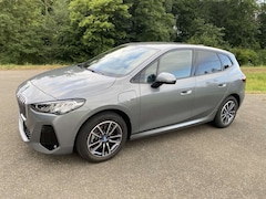 Bild des Angebotes BMW 225 225e xDrive Active Tourer Aut. M-Sportpaket, AHK, frei ab Ende Mai