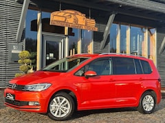 Bild des Angebotes VW Touran 1.2 TSI BMT Life +LED+AHK+LED+SHZG+GARANTIE+