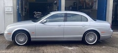Jaguar S-Type 4.2 V8 Executive