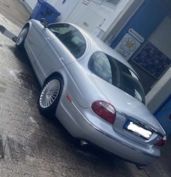 Jaguar S-Type 4.2 V8 Executive