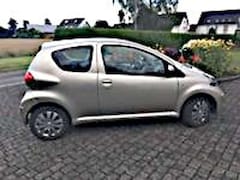 Bild des Angebotes Toyota Aygo CKin2U__TÜV neu __Android System