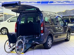Bild des Angebotes Citroen Berlingo -Behindertengerecht-Rampe-Automatik