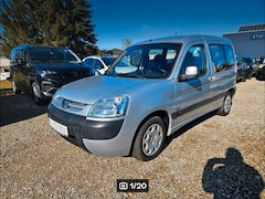Bild des Angebotes Peugeot Partner Rollstuhlumbau/Rampe - TÜV 7/27 - 56906km