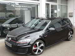 VW Golf GTI VII BMT 2,0 2.HD NUR 66TKM XENON KLIMA