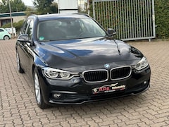 Bild des Angebotes BMW 318 d Touring Led Leder Navi TÜV NEU