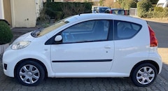 Bild des Angebotes Peugeot 107 Top gepflegt, mit Klima